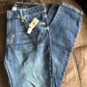 Nwt Gap Boyfriend Jeans size 25